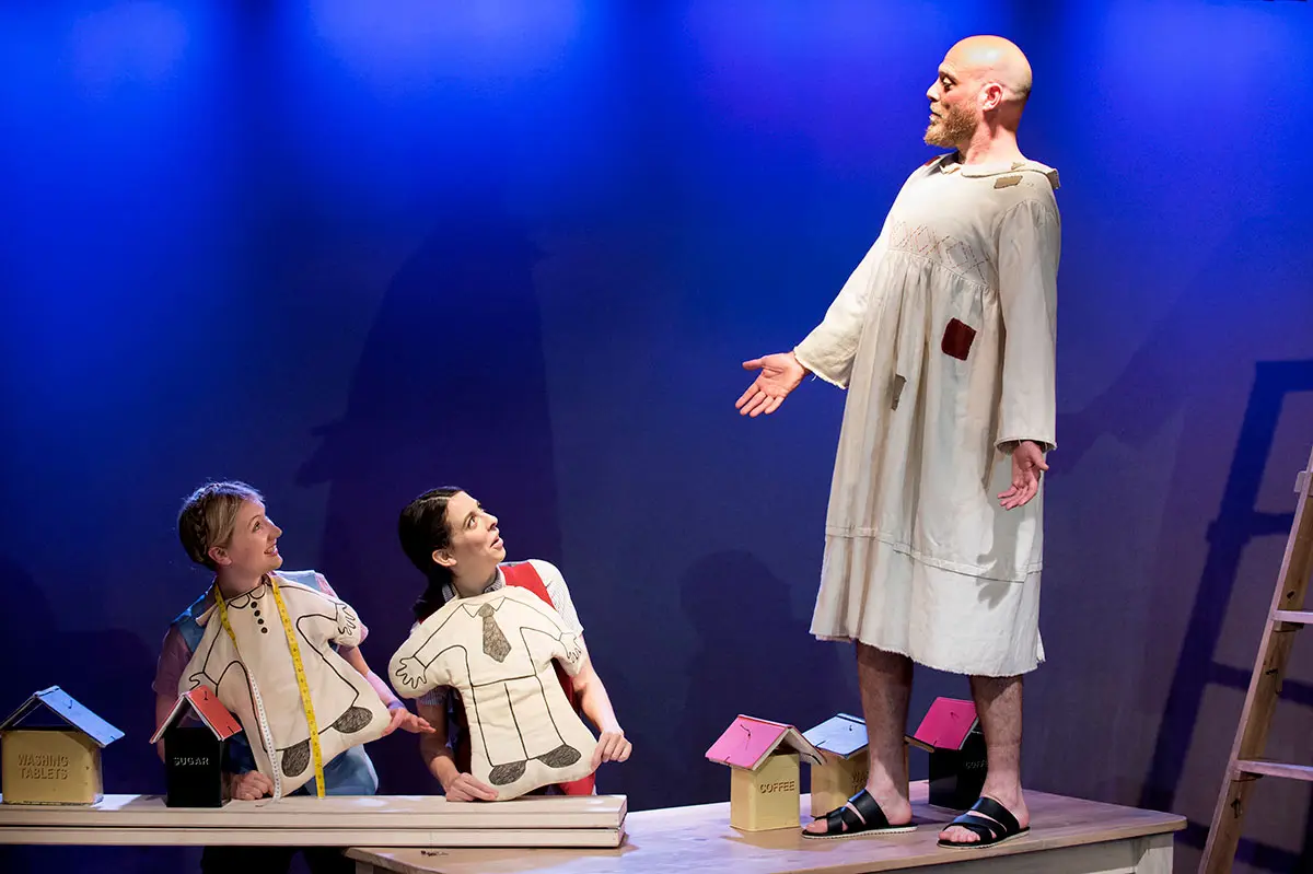 Tiddler and Other Terrific Tales production photograph. Photography by Robin Savage